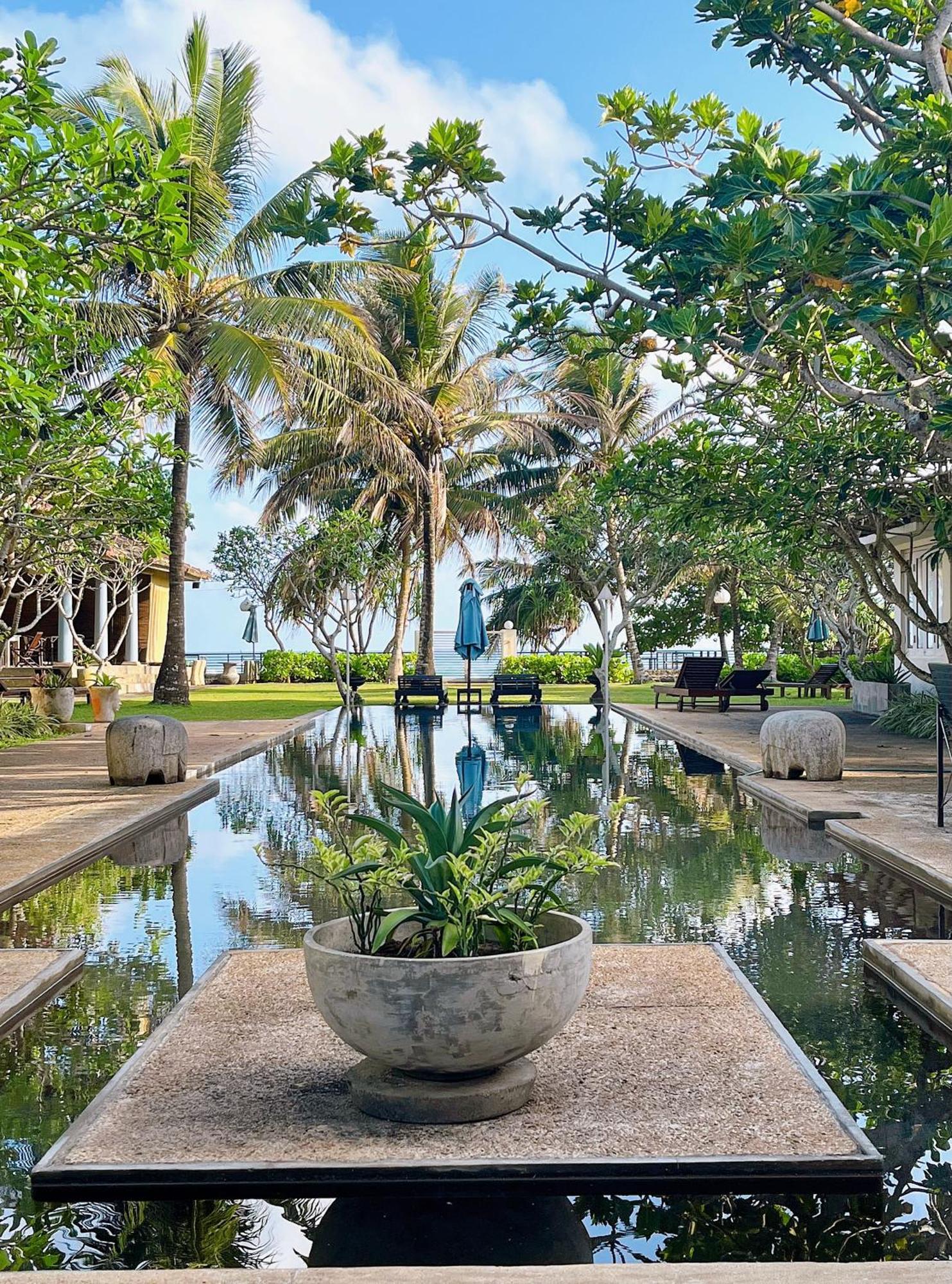 Elysium Hotel Unawatuna Exterior photo
